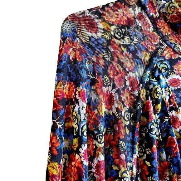 FREE PEOPLE All Dolled Up Blouse Size Small - Picture 8 of 13